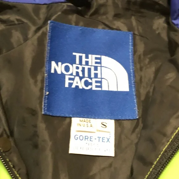 Vintage The North Face GoreTex windbreaker w/hood - Picture 5 of 16